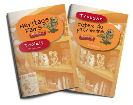 Photo of two toolkit books, one in english and one in french